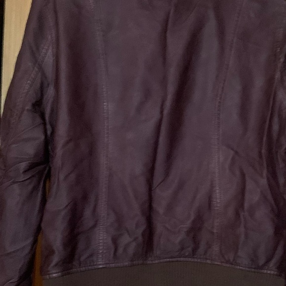 XL Jacket - Picture 4 of 6